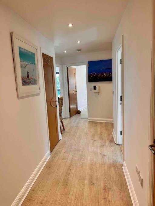 2Bed With Pool & Sea View Apartment 뉴키 외부 사진
